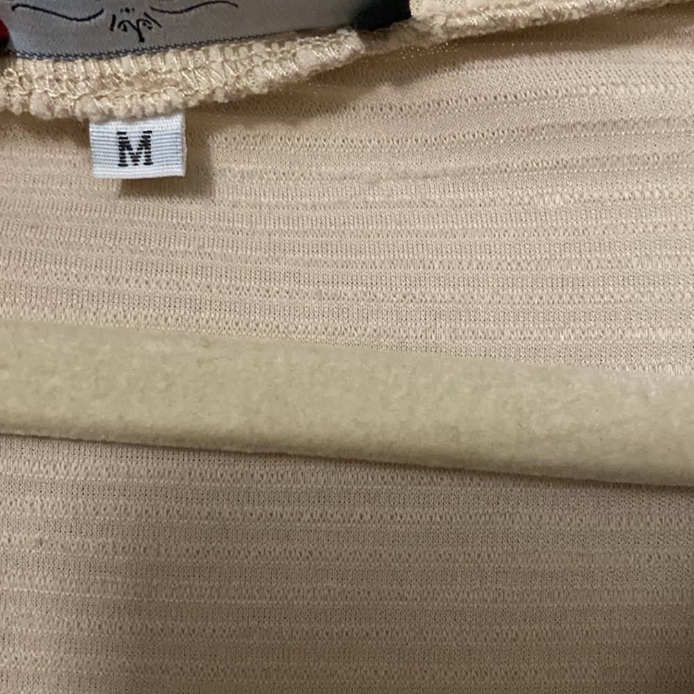 EUC long sleeve v-neck sweater with lace sleeve detail - Picture 3 of 4
